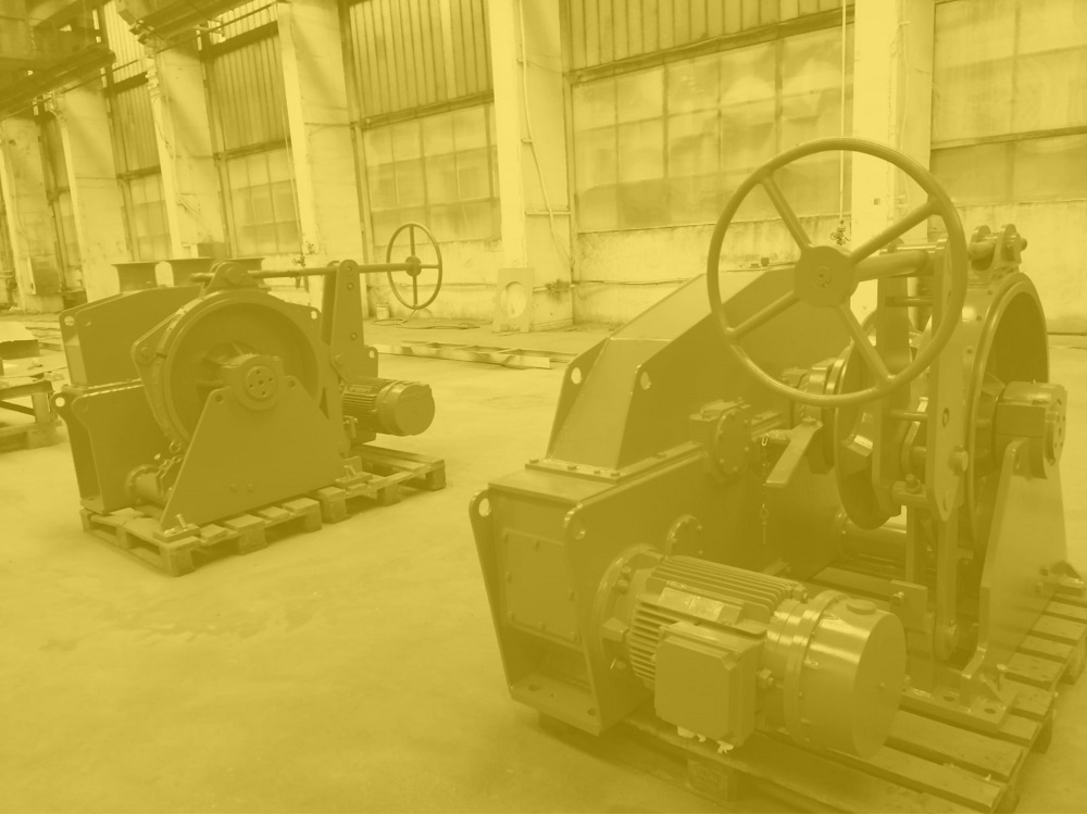 winches manufactured by Unio SA for Palfinger Marine